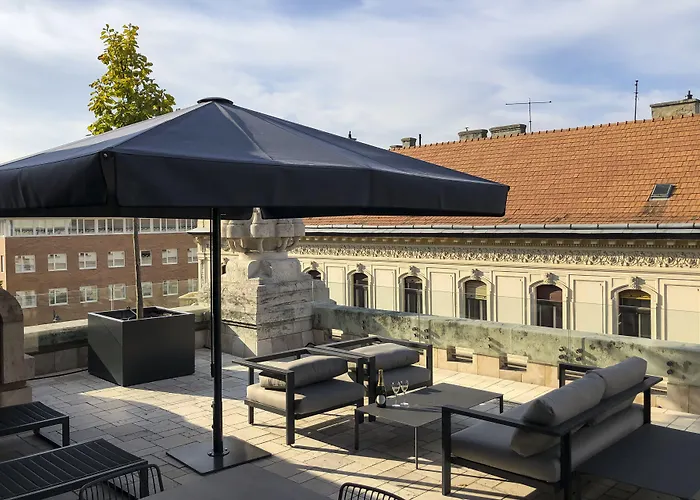 Kozmo & - Small Luxury Of The World Budapest