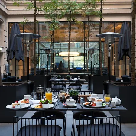 Kozmo & - Small Luxury Of The World بودابست