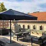 Kozmo & - Small Luxury Of The World 5*