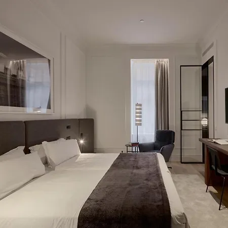 Kozmo & - Small Luxury Of The World 5* Budapeşte
