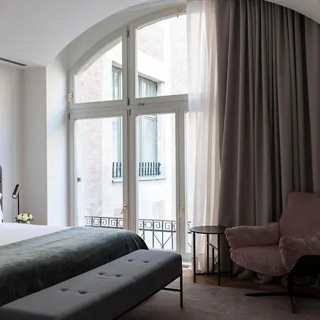 Kozmo & - Small Luxury Of The World Отель Будапешт