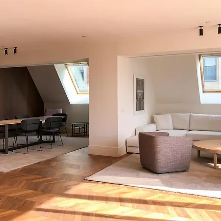 Kozmo & - Small Luxury Of The World 5*