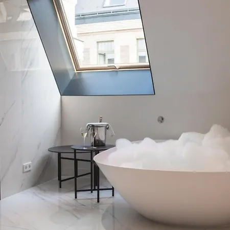 Hotel Kozmo & - Small Luxury Of The World