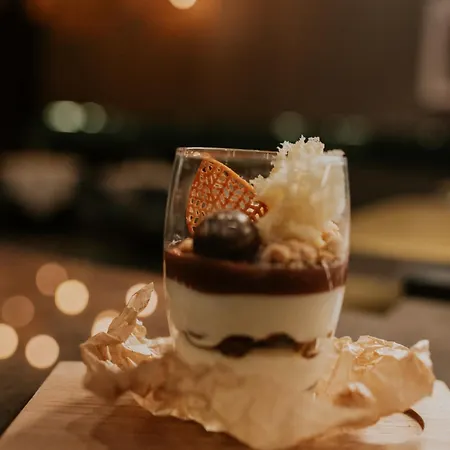 Otel Kozmo & - Small Luxury Of The World Budapeşte
