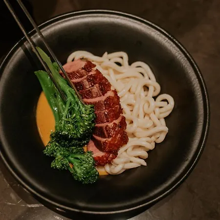 Kozmo & - Small Luxury Of The World Отель Будапешт