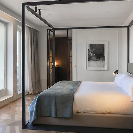 Kozmo & - Small Luxury Of The World 5* Budapest