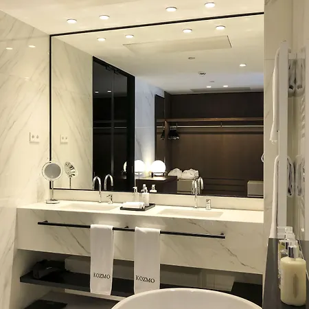 Kozmo & - Small Luxury Of The World Hotel Budapest