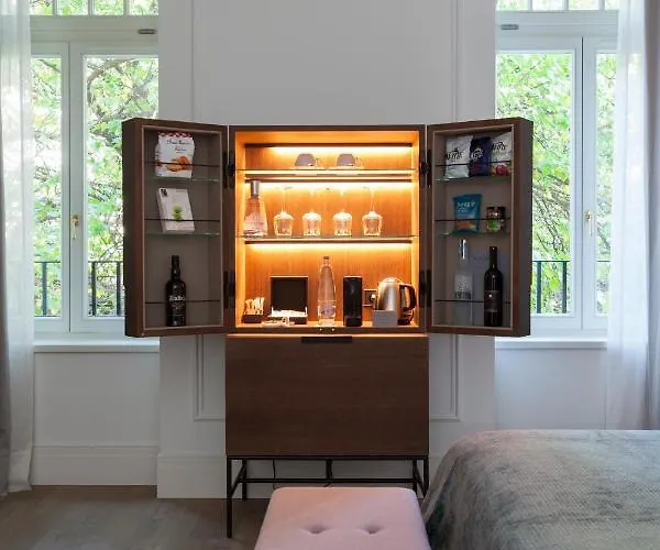 Отель Kozmo & - Small Luxury Of The World Будапешт