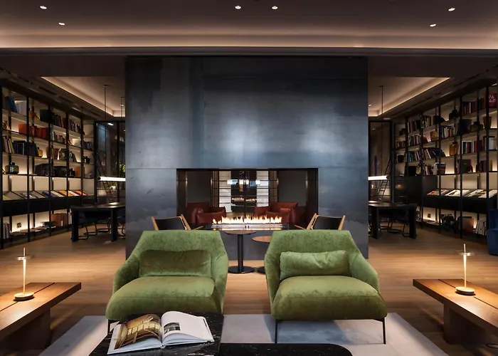 Kozmo & - Small Luxury Of The World Будапешт