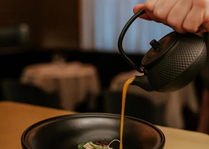 Kozmo & - Small Luxury Of The World Отель Будапешт