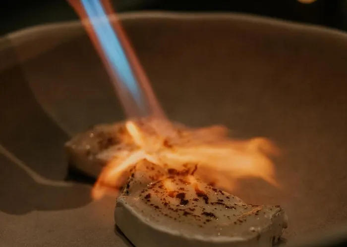 Kozmo & - Small Luxury Of The World Отель Будапешт