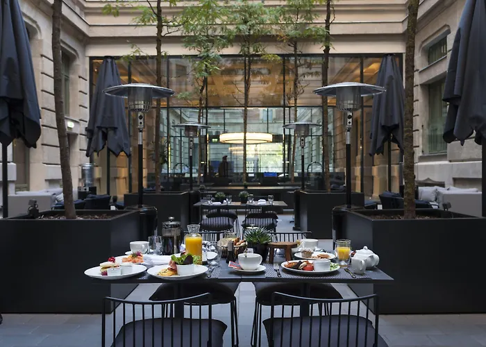 Kozmo & - Small Luxury Of The World