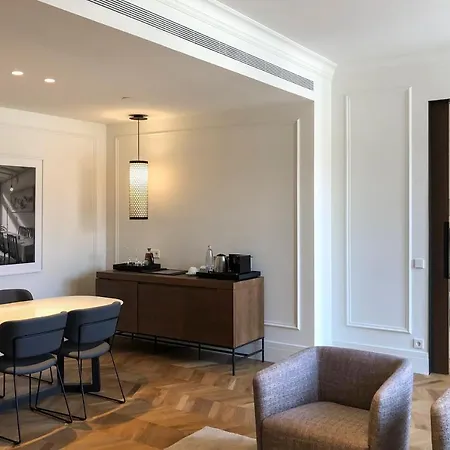 Kozmo & - Small Luxury Of The World Hotel Budapest