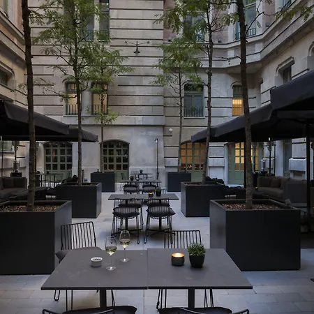 Kozmo & - Small Luxury Of The World Budapest