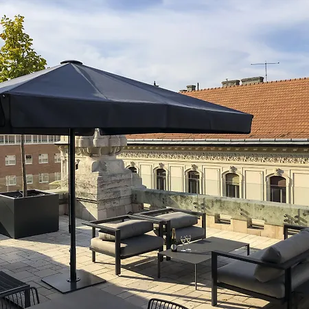 Kozmo & - Small Luxury Of The World Budapest